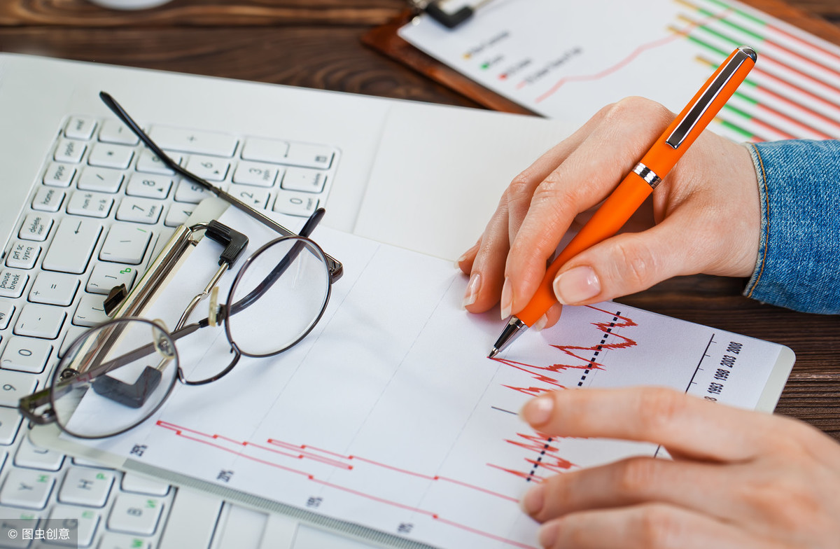企業(yè)財(cái)務(wù)交接清單范本(適合所有企業(yè)的財(cái)務(wù)崗位交接清單)