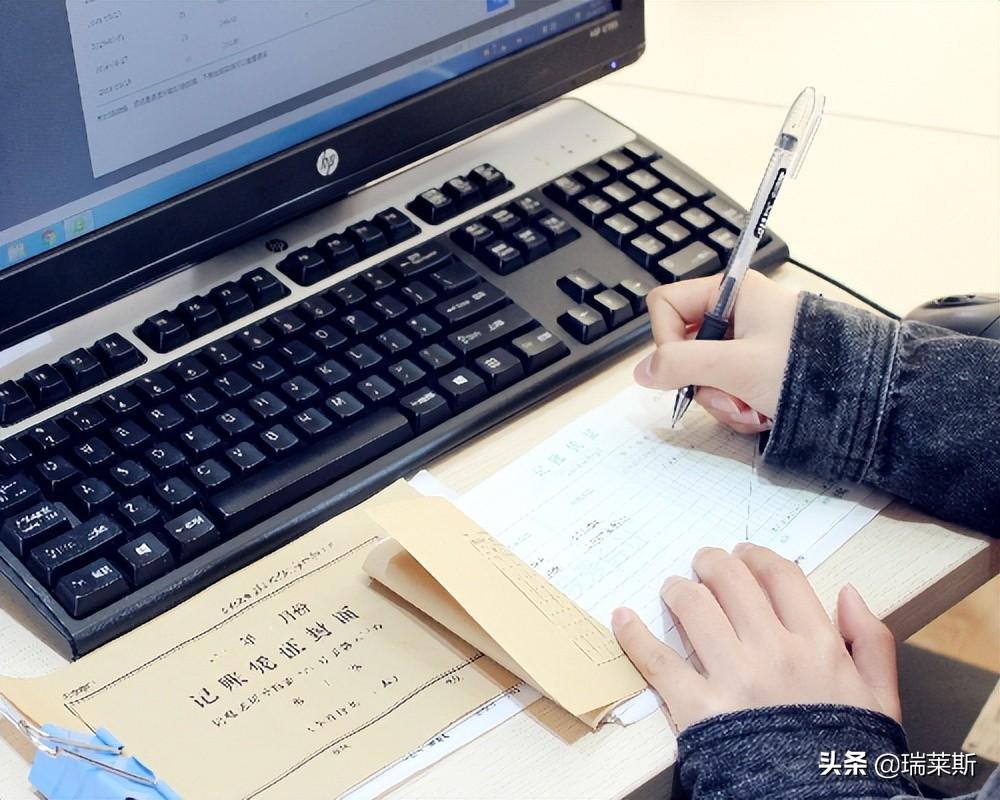 成本會計面試需要注意什么(成本會計崗位職責(zé)要求)